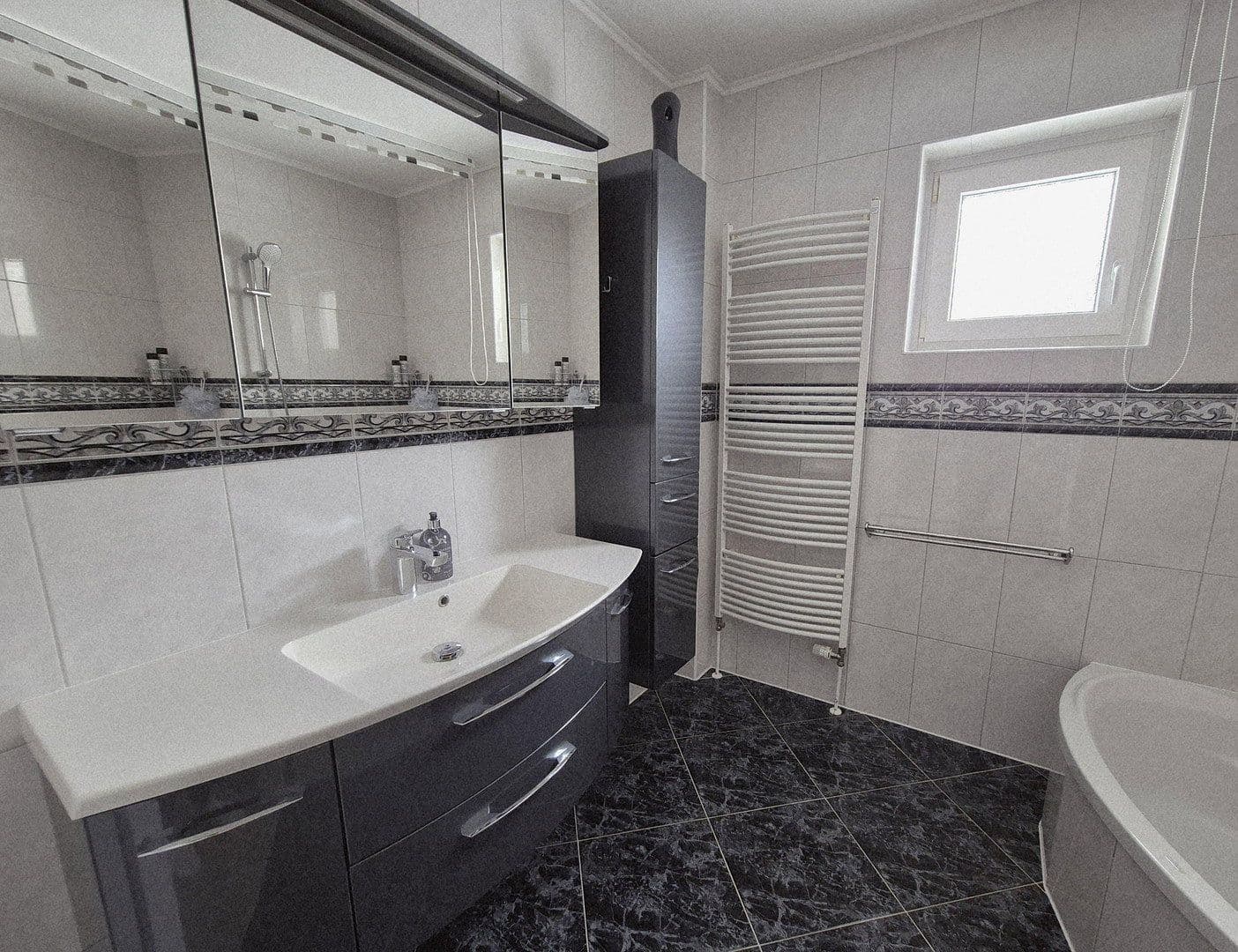 Prodej domu 102 m², pozemek 830 m², Hemmingstedt, Šlesvicko-Holštýnsko Prodej domu 102 m², pozemek 830 m², Hemmingstedt, Šlesvicko-Holštýnsko