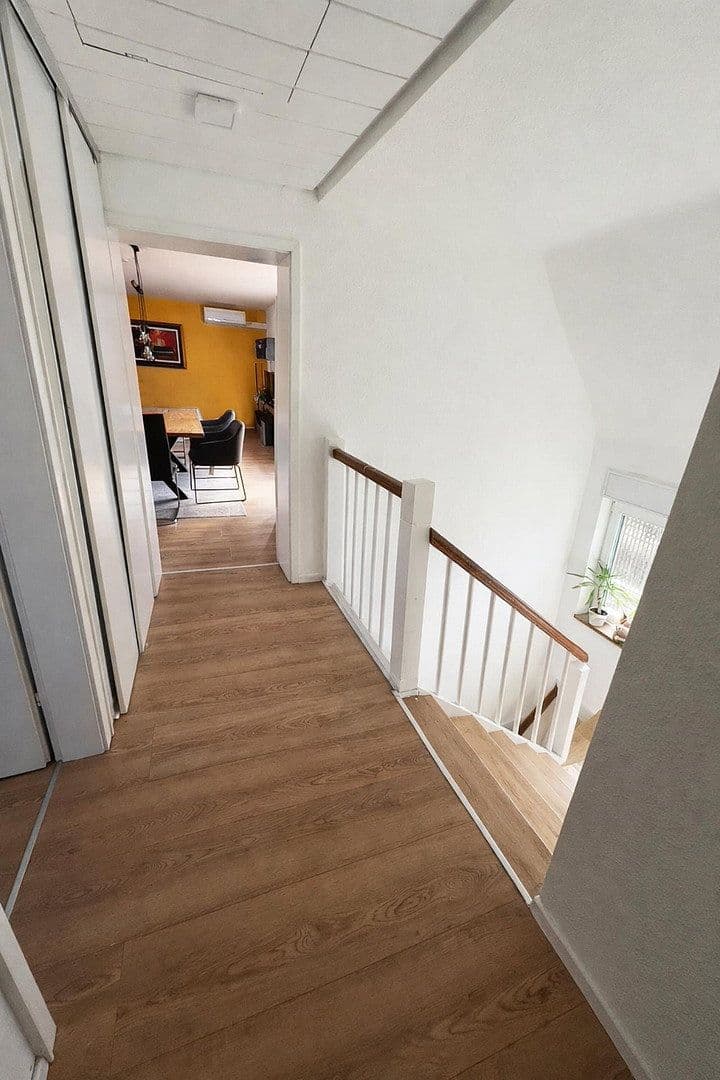 Prodej domu 153 m², pozemek 410 m², Ludwigshafen-Oggersheim, Porýní-Falc Prodej domu 153 m², pozemek 410 m², Ludwigshafen-Oggersheim, Porýní-Falc