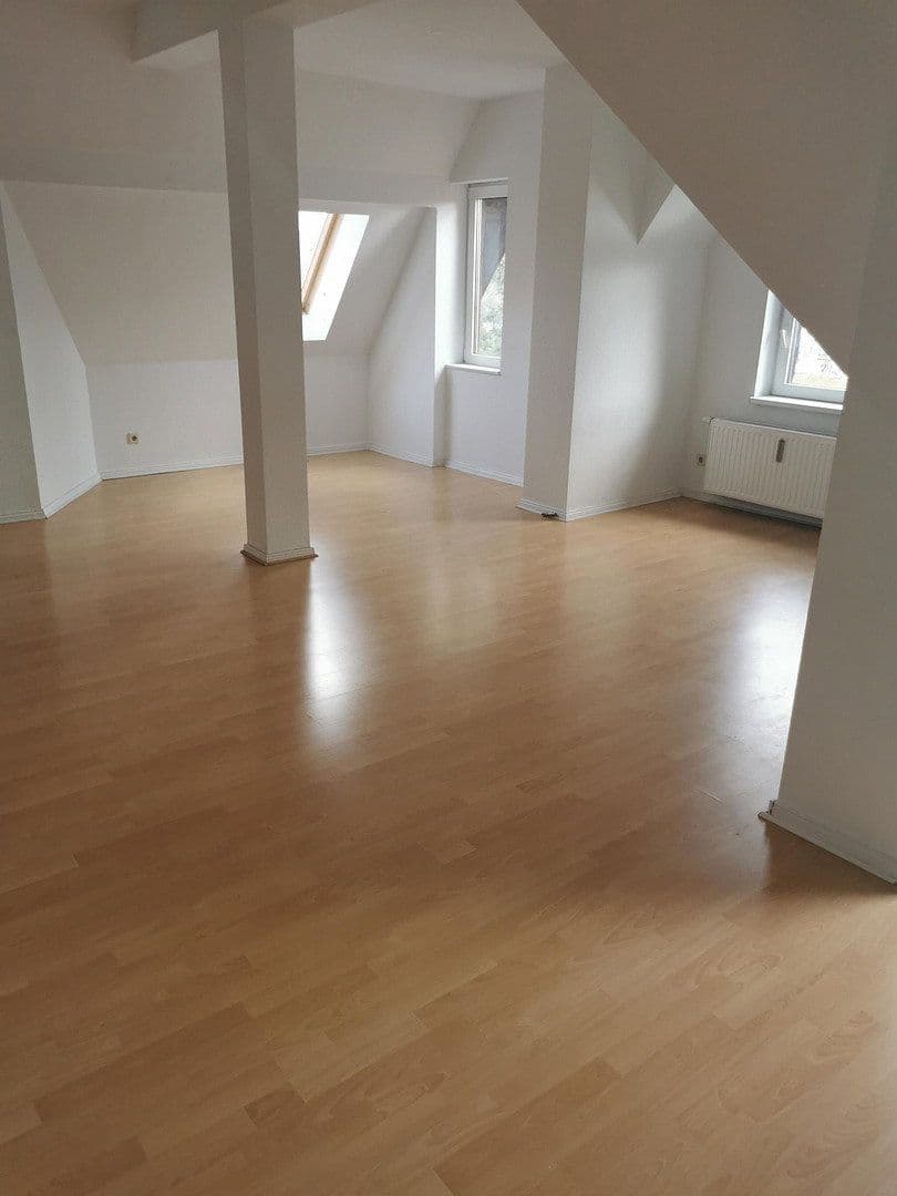 Pronájem bytu 4+1 112 m², Berlin, Berlín Pronájem bytu 4+1 112 m², Berlin, Berlín