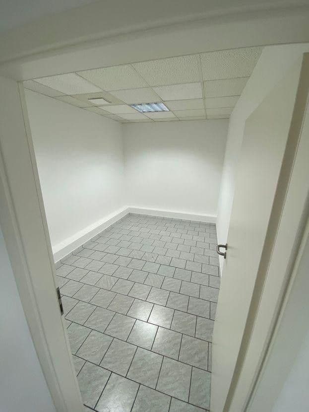 Pronájem kanceláře 88 m², Humbserstr.22, Fürth, Bavorsko Pronájem kanceláře 88 m², Humbserstr.22, Fürth, Bavorsko