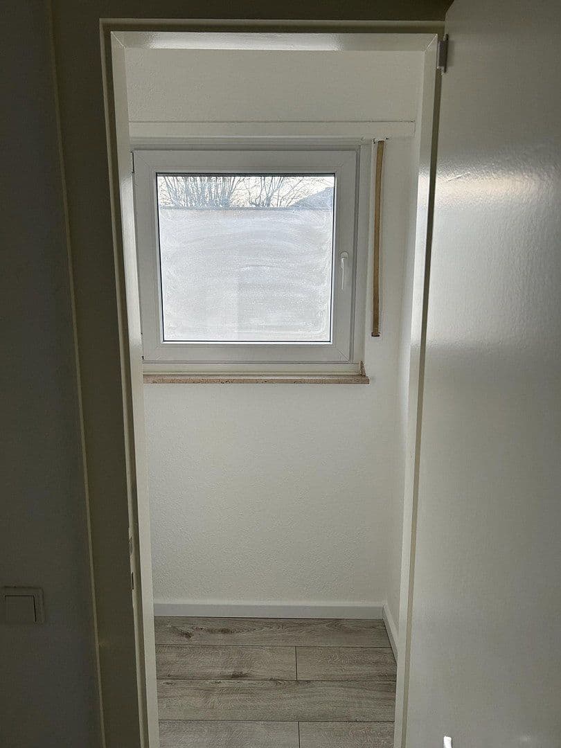 Pronájem bytu 3+1 68 m², Curieweg 12, Düsseldorf, Severní Porýní-Vestfálsko Pronájem bytu 3+1 68 m², Curieweg 12, Düsseldorf, Severní Porýní-Vestfálsko