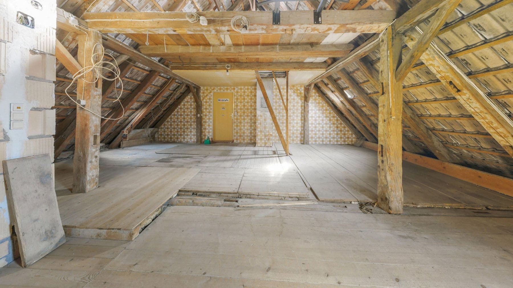 Prodej domu 140 m², pozemek 342 m², Ledergasse 8, Singen (Hohentwiel), Bádensko-Württembersko Prodej domu 140 m², pozemek 342 m², Ledergasse 8, Singen (Hohentwiel), Bádensko-Württembersko