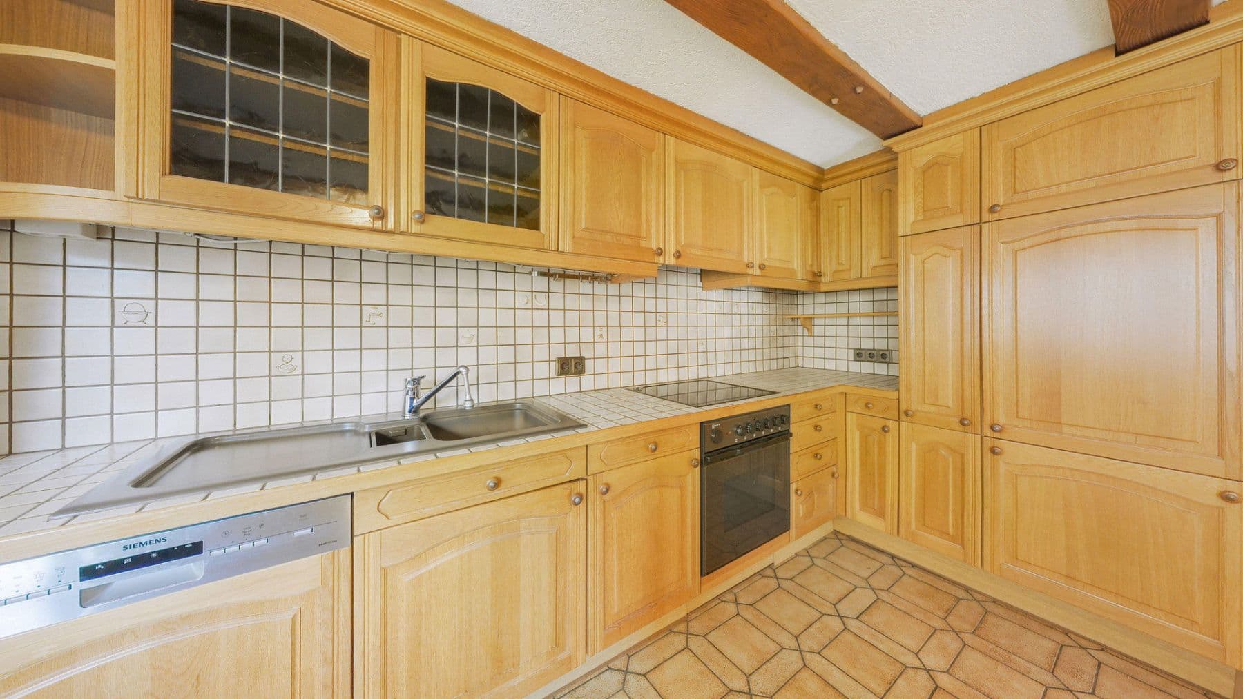 Prodej domu 140 m², pozemek 342 m², Ledergasse 8, Singen (Hohentwiel), Bádensko-Württembersko Prodej domu 140 m², pozemek 342 m², Ledergasse 8, Singen (Hohentwiel), Bádensko-Württembersko