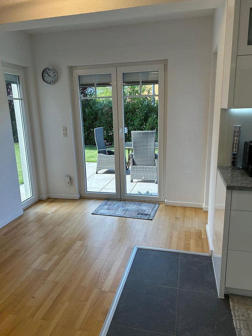 Prodej domu 133 m², pozemek 502 m², Kladow, Berlín Prodej domu 133 m², pozemek 502 m², Kladow, Berlín