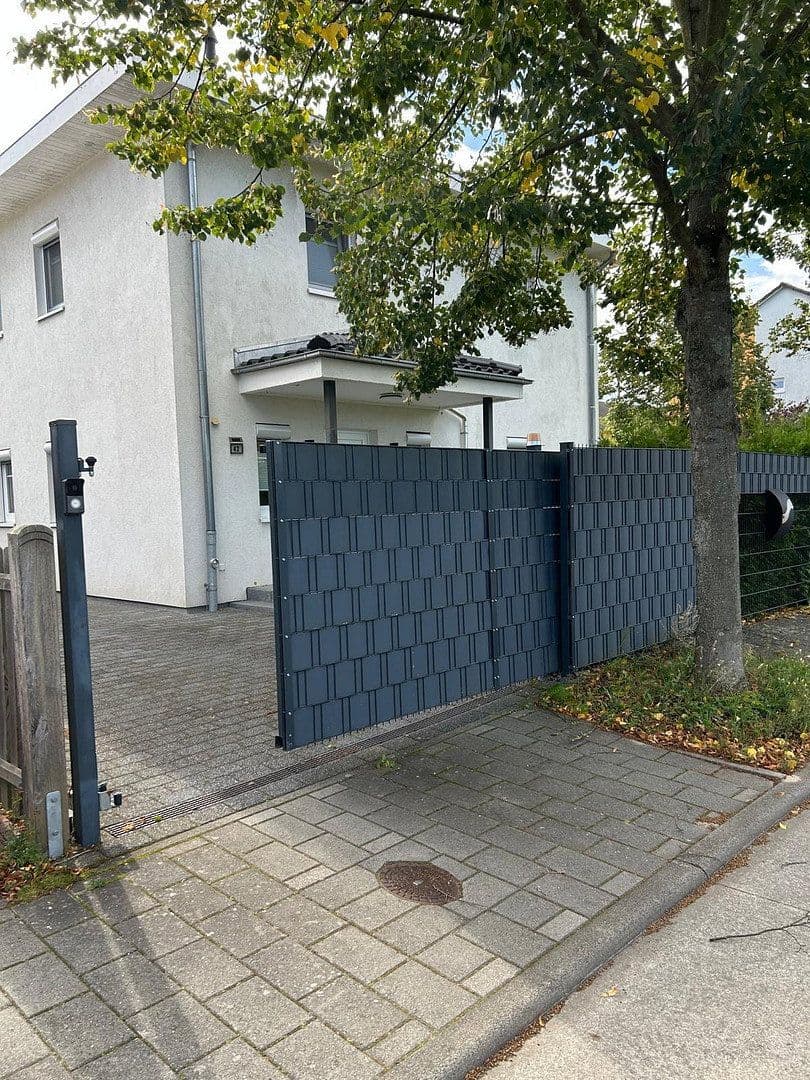 Prodej domu 133 m², pozemek 502 m², Kladow, Berlín Prodej domu 133 m², pozemek 502 m², Kladow, Berlín