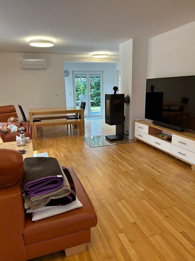 Prodej domu 133 m², pozemek 502 m², Kladow, Berlín Prodej domu 133 m², pozemek 502 m², Kladow, Berlín