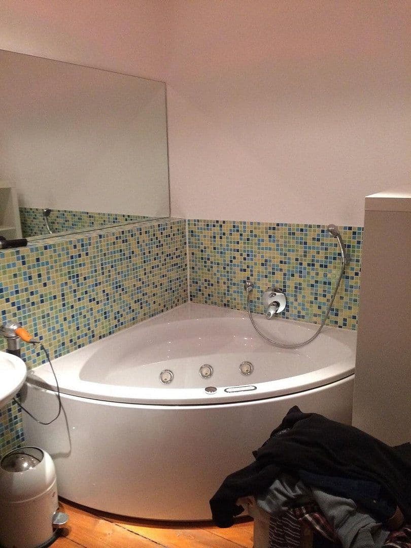 Pronájem bytu 4+1 110 m², Koblenz, Porýní-Falc Pronájem bytu 4+1 110 m², Koblenz, Porýní-Falc