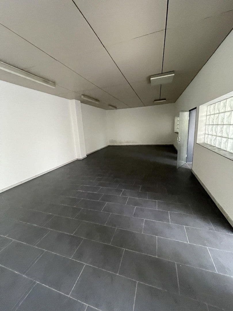 Pronájem kanceláře 150 m², Im Gewerbepark 1, Hunderdorf, Bavorsko Pronájem kanceláře 150 m², Im Gewerbepark 1, Hunderdorf, Bavorsko