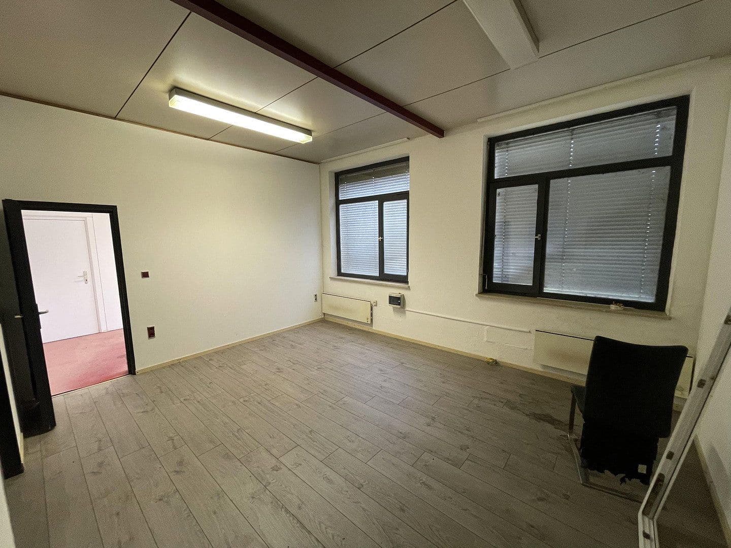 Pronájem kanceláře 30 m², Im Gewerbepark 1, Hunderdorf, Bavorsko Pronájem kanceláře 30 m², Im Gewerbepark 1, Hunderdorf, Bavorsko