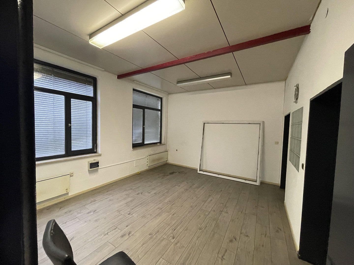 Pronájem kanceláře 30 m², Im Gewerbepark 1, Hunderdorf, Bavorsko Pronájem kanceláře 30 m², Im Gewerbepark 1, Hunderdorf, Bavorsko