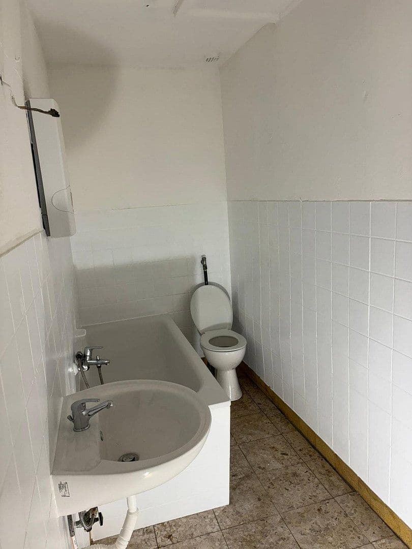 Pronájem bytu 2+1 62 m², Breyeller Straße 35, Nettetal, Severní Porýní-Vestfálsko Pronájem bytu 2+1 62 m², Breyeller Straße 35, Nettetal, Severní Porýní-Vestfálsko