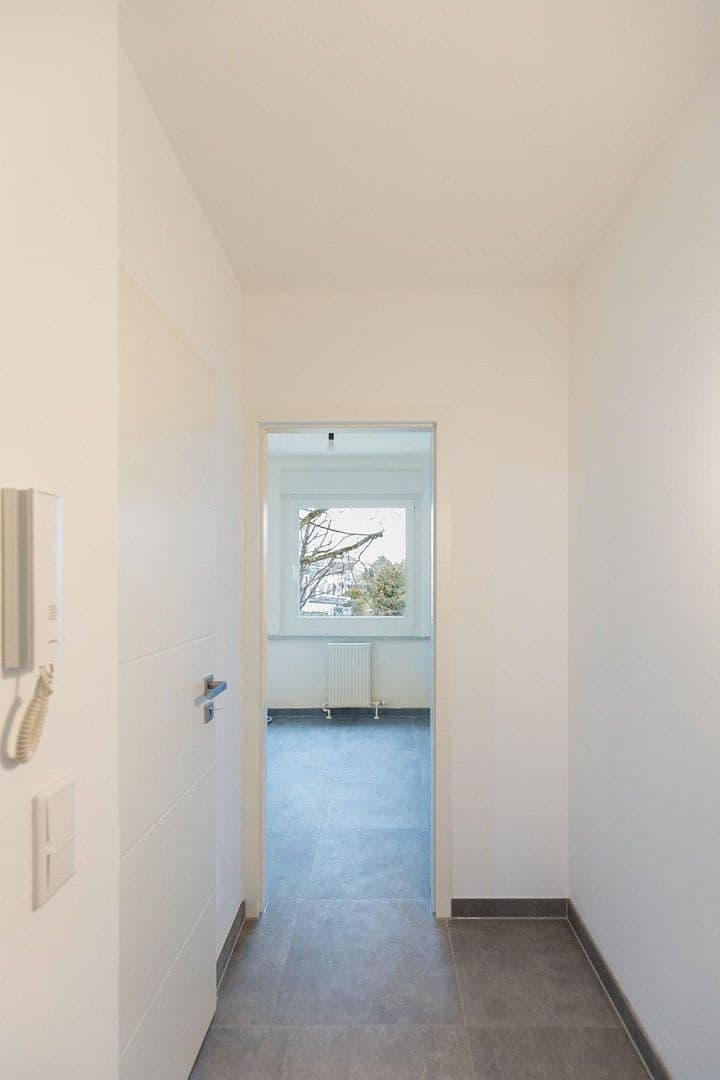 Pronájem bytu 3+1 85 m², Petersauracher Str. 39, Nürnberg, Bavorsko Pronájem bytu 3+1 85 m², Petersauracher Str. 39, Nürnberg, Bavorsko