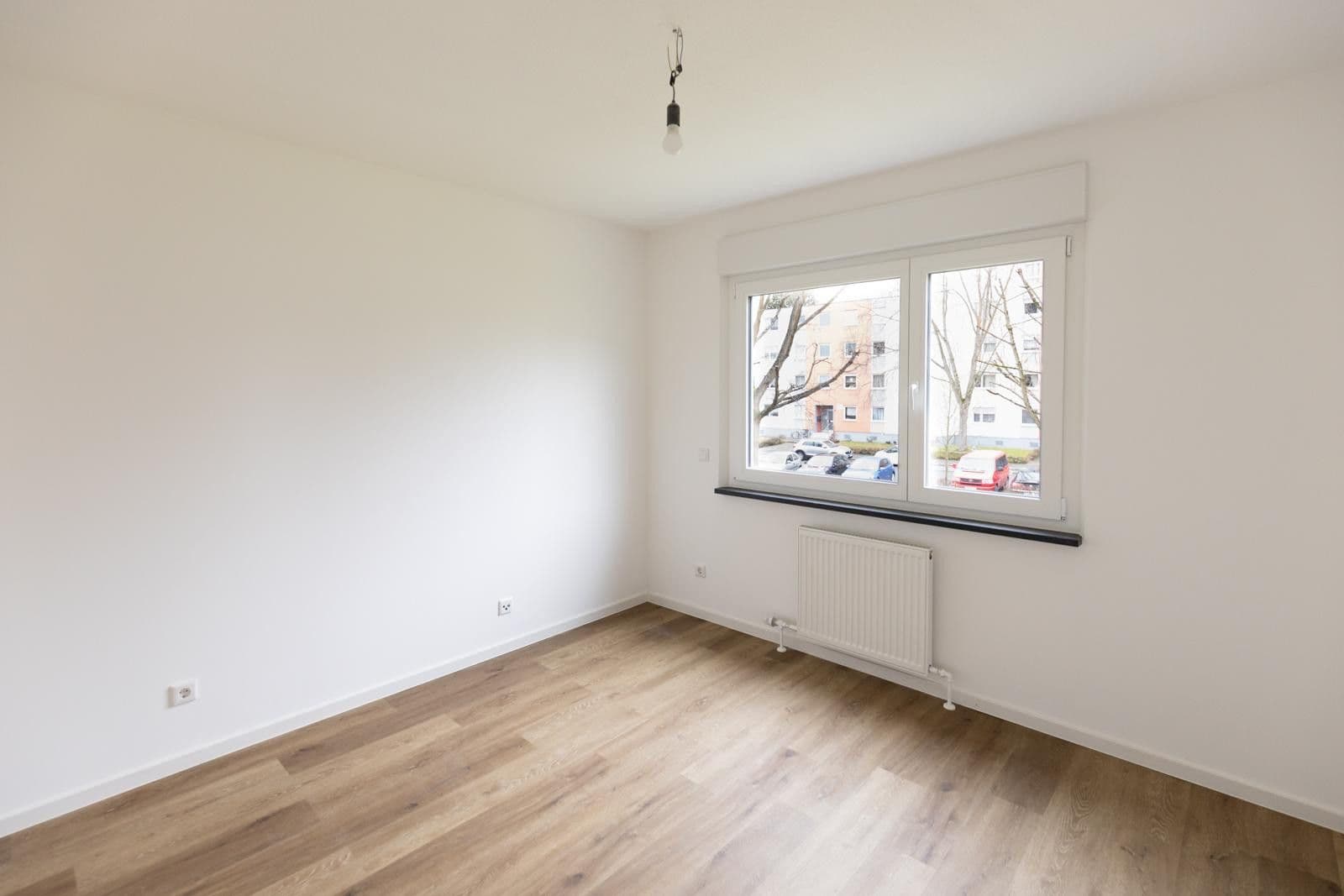 Pronájem bytu 3+1 85 m², Petersauracher Str. 39, Nürnberg, Bavorsko Pronájem bytu 3+1 85 m², Petersauracher Str. 39, Nürnberg, Bavorsko