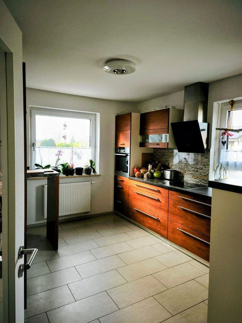 Pronájem bytu 4+1 127 m², Obertaufkirchen, Bavorsko Pronájem bytu 4+1 127 m², Obertaufkirchen, Bavorsko