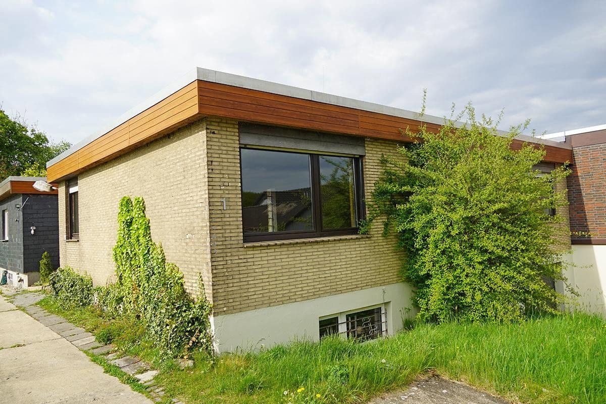 Prodej domu 171 m², pozemek 3.806 m², Untersteinbach 1, Bergisch Gladbach, Severní Porýní-Vestfálsko Prodej domu 171 m², pozemek 3.806 m², Untersteinbach 1, Bergisch Gladbach, Severní Porýní-Vestfálsko