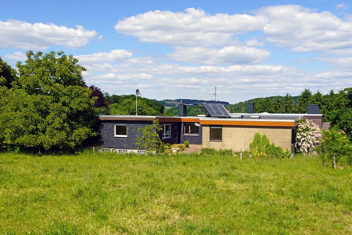 Prodej domu 171 m², pozemek 3.806 m², Untersteinbach 1, Bergisch Gladbach, Severní Porýní-Vestfálsko Prodej domu 171 m², pozemek 3.806 m², Untersteinbach 1, Bergisch Gladbach, Severní Porýní-Vestfálsko