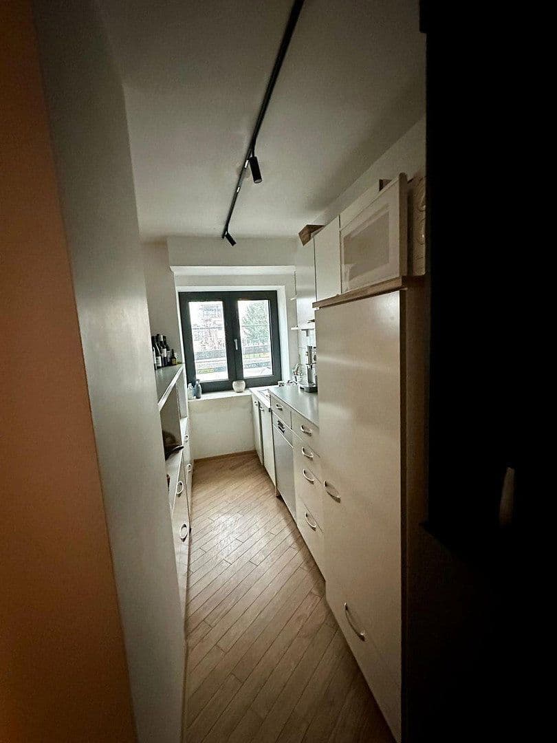 Pronájem kanceláře 298 m², Frankfurt am Main, Hessen Pronájem kanceláře 298 m², Frankfurt am Main, Hessen