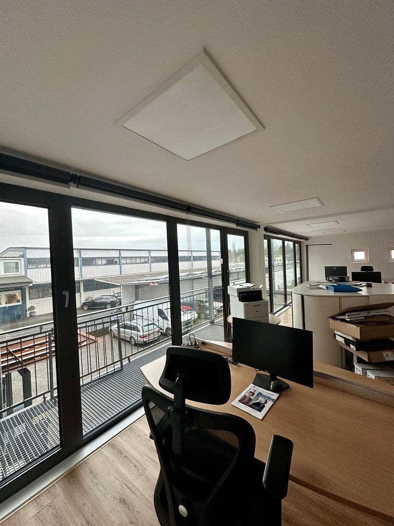 Pronájem kanceláře 298 m², Frankfurt am Main, Hessen Pronájem kanceláře 298 m², Frankfurt am Main, Hessen