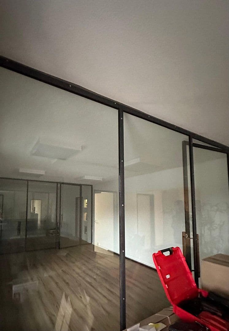 Pronájem kanceláře 298 m², Frankfurt am Main, Hessen Pronájem kanceláře 298 m², Frankfurt am Main, Hessen