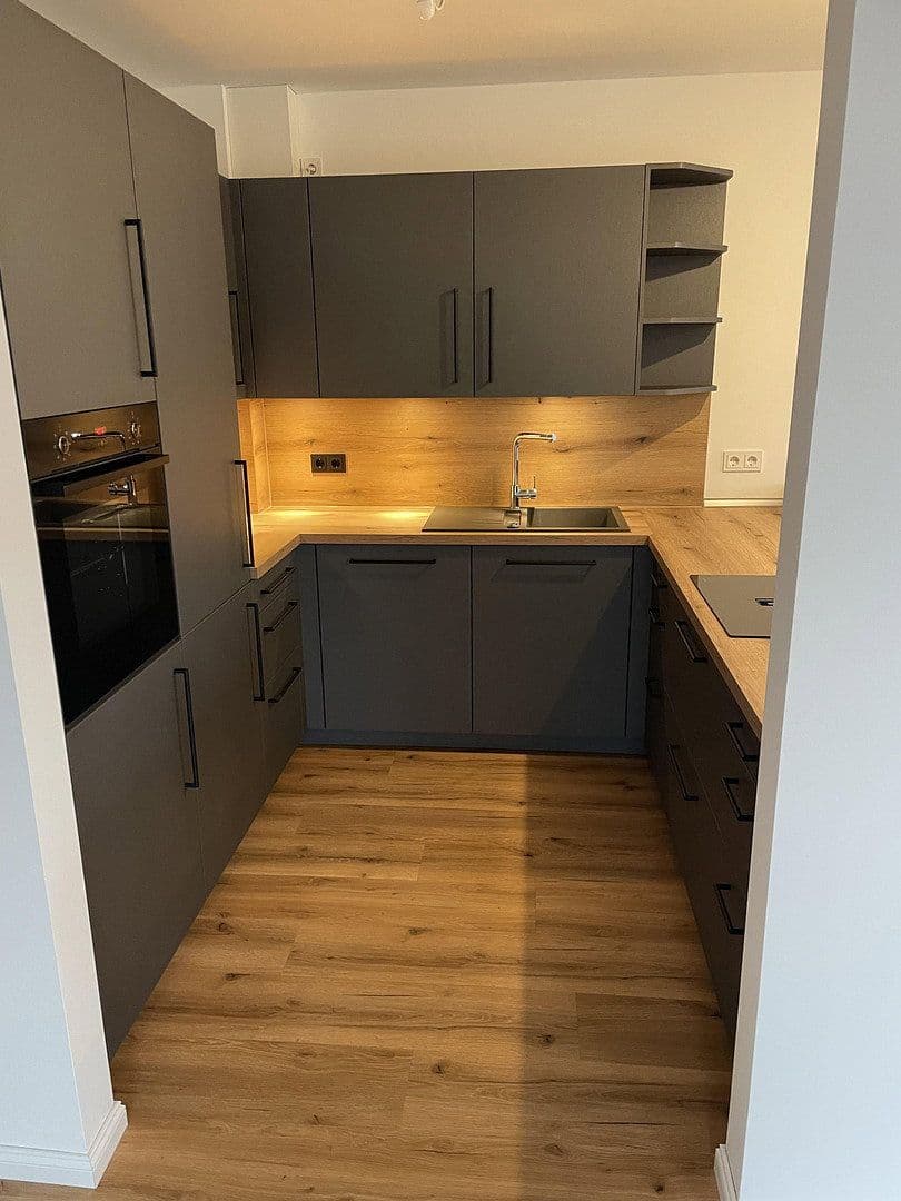 Pronájem bytu 3+1 94 m², Faslamsstieg 2, Winsen (Luhe), Dolní Sasko Pronájem bytu 3+1 94 m², Faslamsstieg 2, Winsen (Luhe), Dolní Sasko