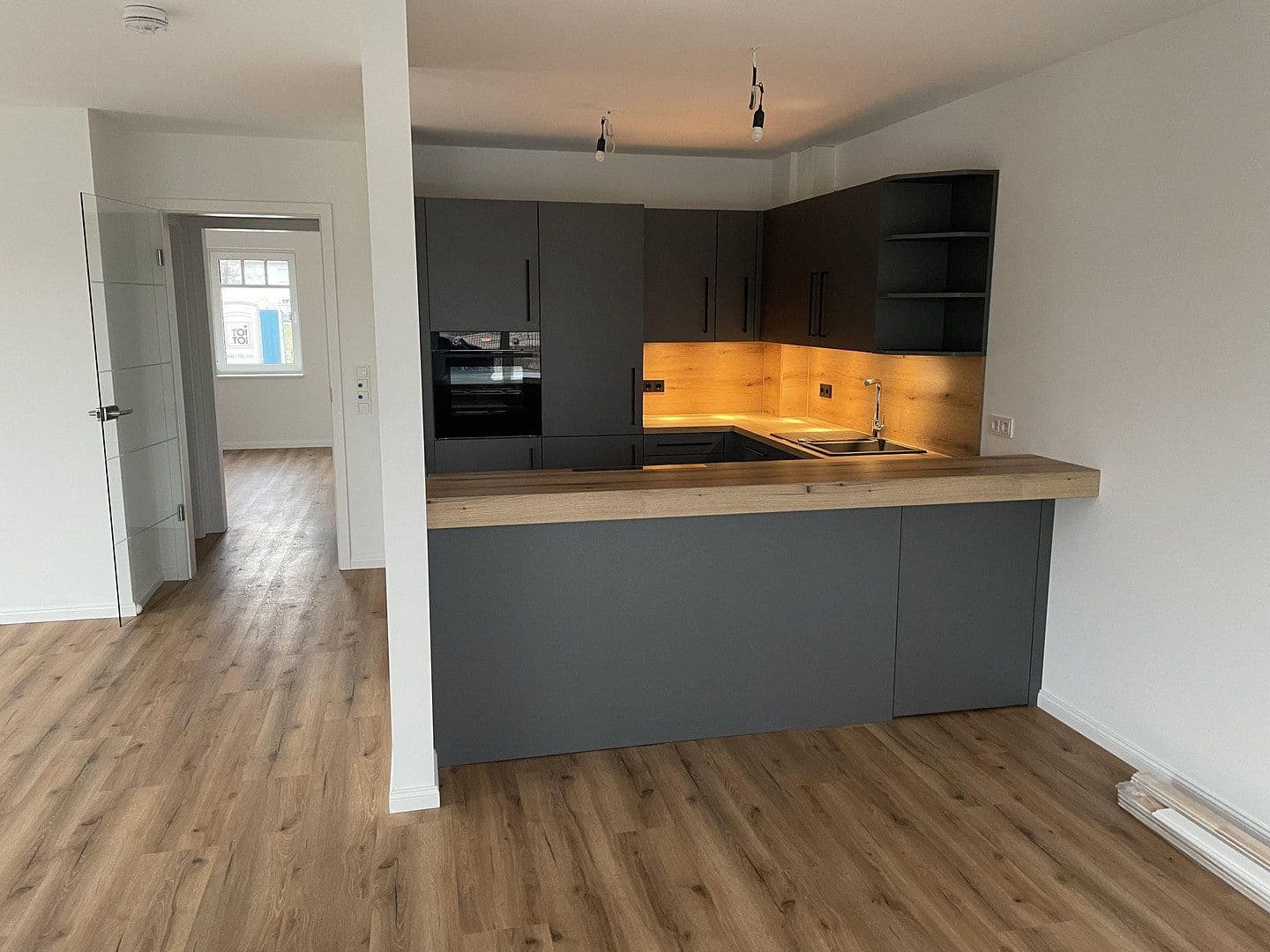 Pronájem bytu 3+1 94 m², Faslamsstieg 2, Winsen (Luhe), Dolní Sasko Pronájem bytu 3+1 94 m², Faslamsstieg 2, Winsen (Luhe), Dolní Sasko