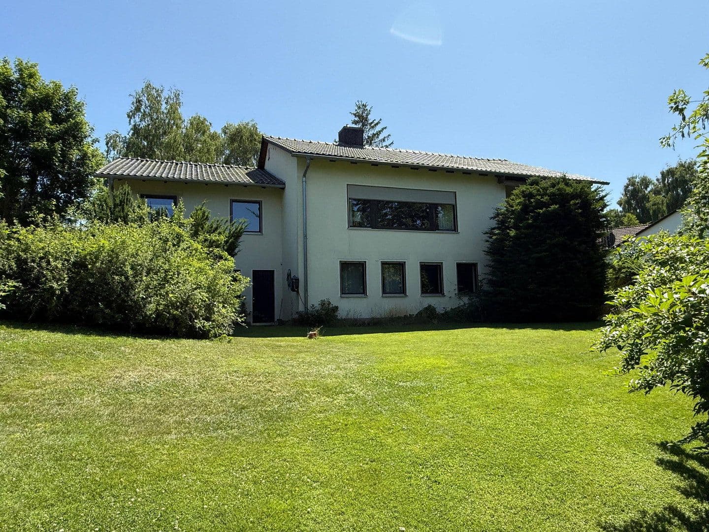 Prodej domu 180 m², pozemek 1.660 m², Sulzbach-Rosenberg, Bavorsko Prodej domu 180 m², pozemek 1.660 m², Sulzbach-Rosenberg, Bavorsko