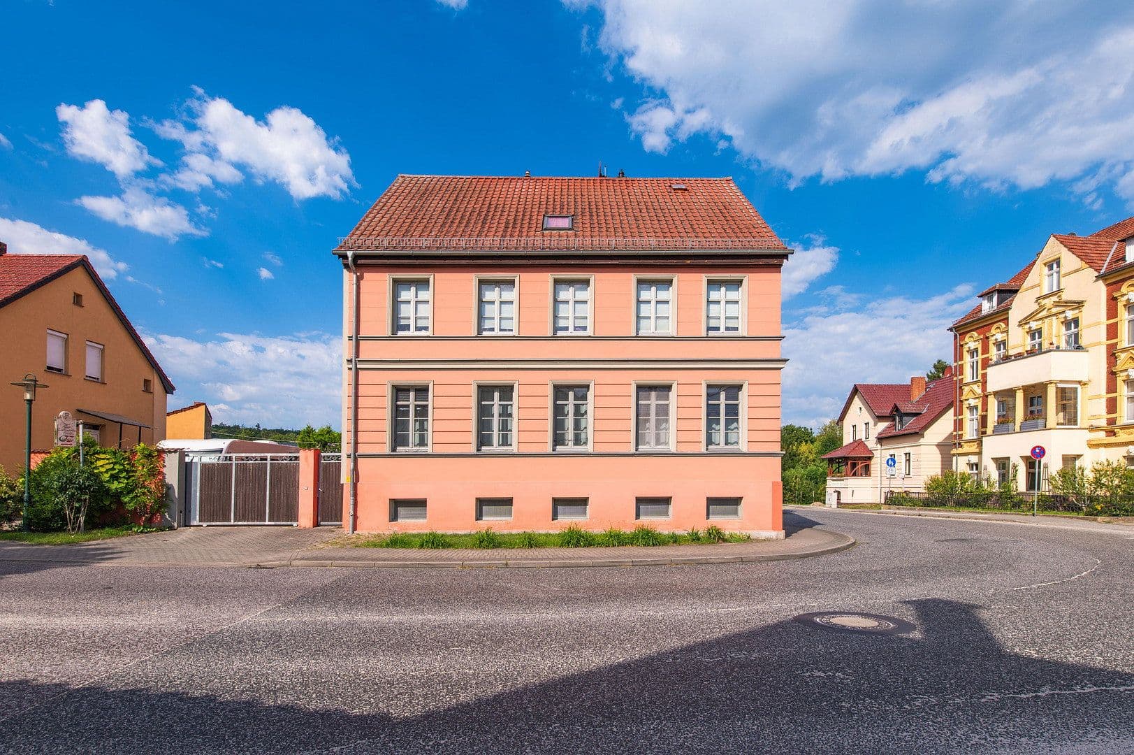 Prodej domu 506 m², pozemek 625 m², Gransee, Braniborsko Prodej domu 506 m², pozemek 625 m², Gransee, Braniborsko