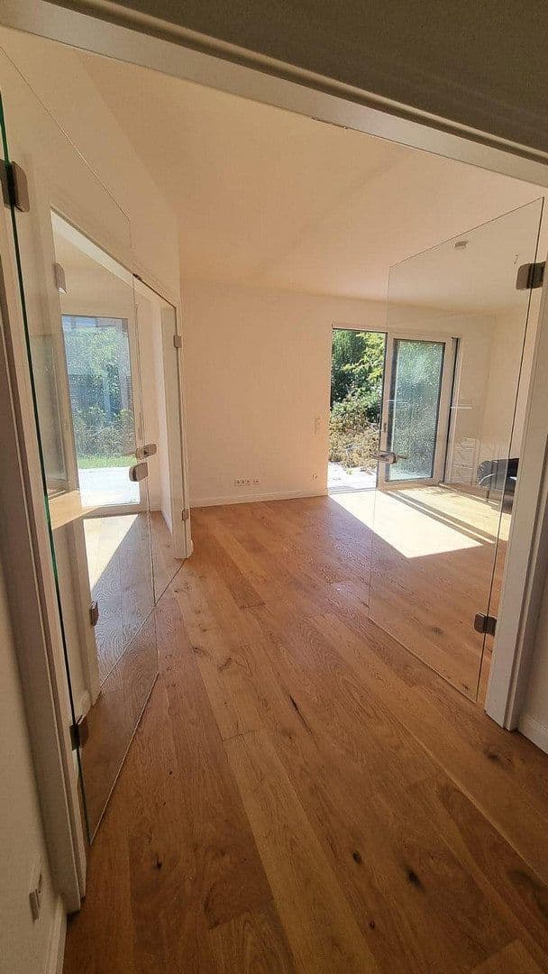 Pronájem domu 197 m², pozemek 485 m², Berlin, Berlín Pronájem domu 197 m², pozemek 485 m², Berlin, Berlín