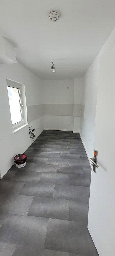 Pronájem bytu 5+1 112 m², Neumärker Straße 7, Helmstedt, Dolní Sasko Pronájem bytu 5+1 112 m², Neumärker Straße 7, Helmstedt, Dolní Sasko