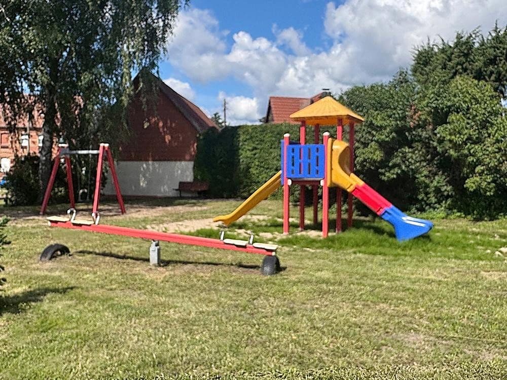 Prodej domu 127 m², pozemek 1.120 m², Gardelegen, Sasko-Anhaltsko Prodej domu 127 m², pozemek 1.120 m², Gardelegen, Sasko-Anhaltsko