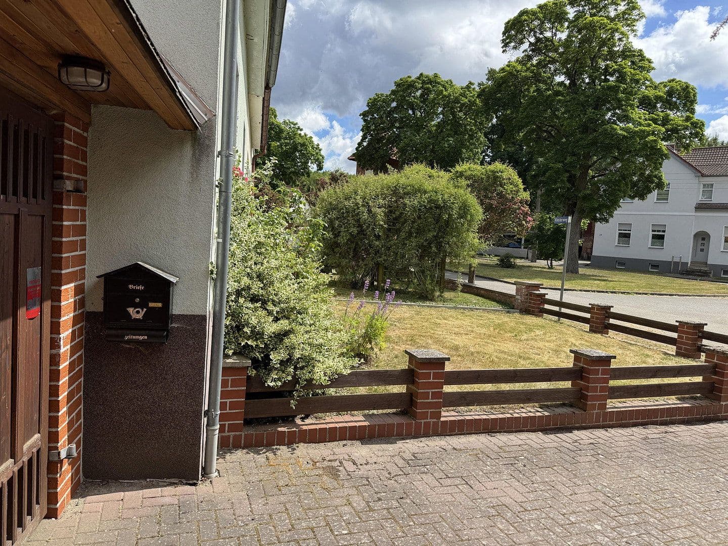 Prodej domu 127 m², pozemek 1.120 m², Gardelegen, Sasko-Anhaltsko Prodej domu 127 m², pozemek 1.120 m², Gardelegen, Sasko-Anhaltsko