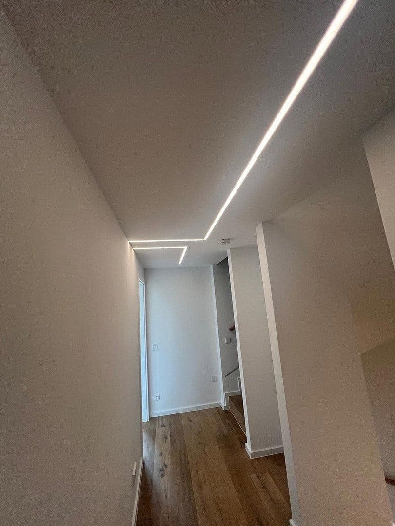 Prodej domu 212 m², pozemek 182 m², Am Blumenfeld 23 A, Meerbusch, Severní Porýní-Vestfálsko Prodej domu 212 m², pozemek 182 m², Am Blumenfeld 23 A, Meerbusch, Severní Porýní-Vestfálsko