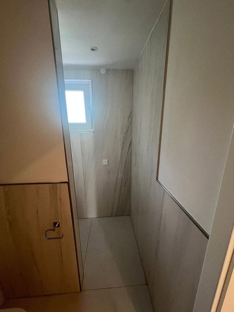 Prodej domu 212 m², pozemek 182 m², Am Blumenfeld 23 A, Meerbusch, Severní Porýní-Vestfálsko Prodej domu 212 m², pozemek 182 m², Am Blumenfeld 23 A, Meerbusch, Severní Porýní-Vestfálsko