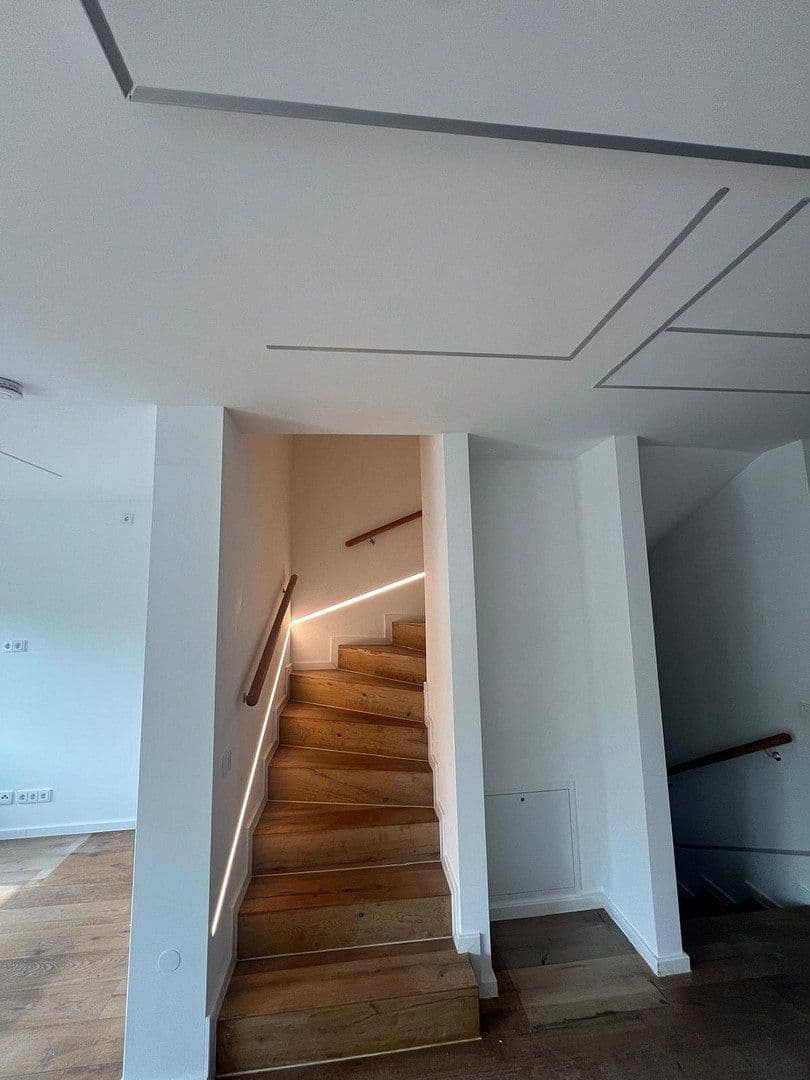 Prodej domu 212 m², pozemek 182 m², Am Blumenfeld 23 A, Meerbusch, Severní Porýní-Vestfálsko Prodej domu 212 m², pozemek 182 m², Am Blumenfeld 23 A, Meerbusch, Severní Porýní-Vestfálsko