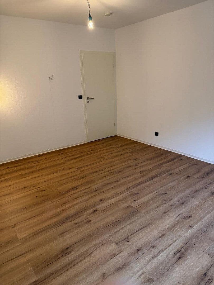 Pronájem bytu 4+1 166 m², Uferallee 16, Bad Bevensen, Dolní Sasko Pronájem bytu 4+1 166 m², Uferallee 16, Bad Bevensen, Dolní Sasko