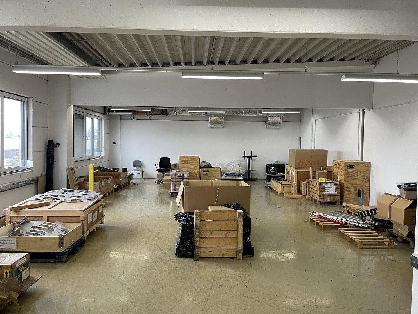 Prodej nebytového prostoru 5.355 m², Hengersberg, Bavorsko Prodej nebytového prostoru 5.355 m², Hengersberg, Bavorsko