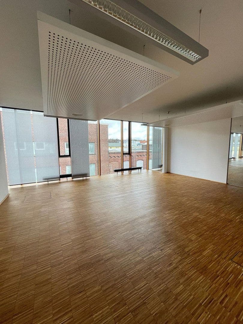Pronájem kanceláře 1.314 m², Industriestraße 30, Remscheid, Severní Porýní-Vestfálsko Pronájem kanceláře 1.314 m², Industriestraße 30, Remscheid, Severní Porýní-Vestfálsko