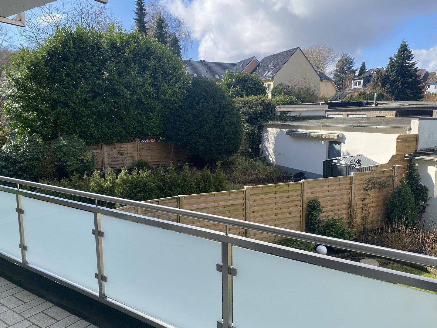 Prodej bytu 3+1 100 m², Wuppertal, Severní Porýní-Vestfálsko Prodej bytu 3+1 100 m², Wuppertal, Severní Porýní-Vestfálsko