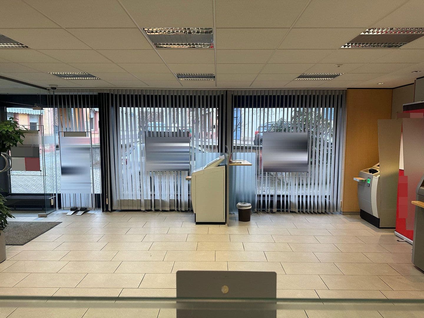 Pronájem nebytového prostoru 198 m², Weinstraße 41, Wachenheim an der Weinstraße, Porýní-Falc Pronájem nebytového prostoru 198 m², Weinstraße 41, Wachenheim an der Weinstraße, Porýní-Falc