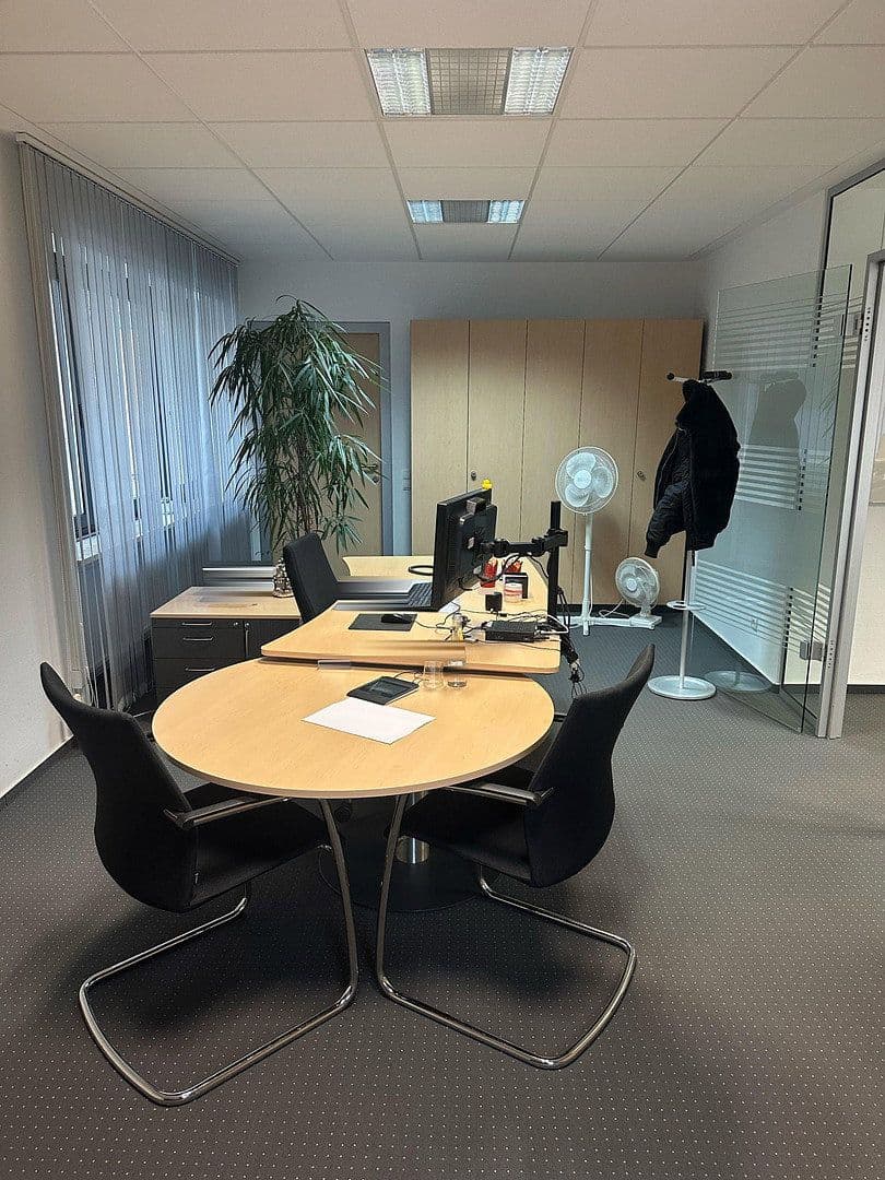 Pronájem nebytového prostoru 198 m², Weinstraße 41, Wachenheim an der Weinstraße, Porýní-Falc Pronájem nebytového prostoru 198 m², Weinstraße 41, Wachenheim an der Weinstraße, Porýní-Falc