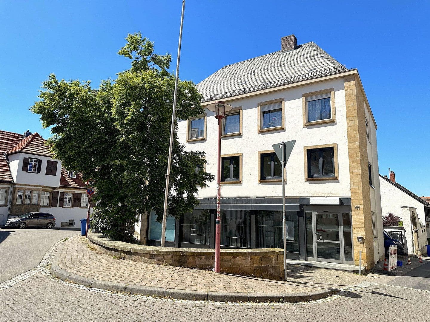 Pronájem nebytového prostoru 198 m², Weinstraße 41, Wachenheim an der Weinstraße, Porýní-Falc Pronájem nebytového prostoru 198 m², Weinstraße 41, Wachenheim an der Weinstraße, Porýní-Falc