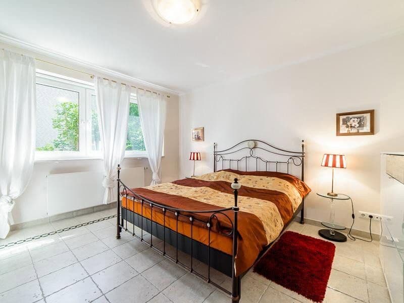 Pronájem bytu 4+1 149 m², Hamburg, Hamburg Pronájem bytu 4+1 149 m², Hamburg, Hamburg