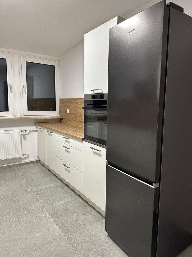 Pronájem bytu 3+1 94 m², Badstr. 131, Egloffstein, Bavorsko Pronájem bytu 3+1 94 m², Badstr. 131, Egloffstein, Bavorsko