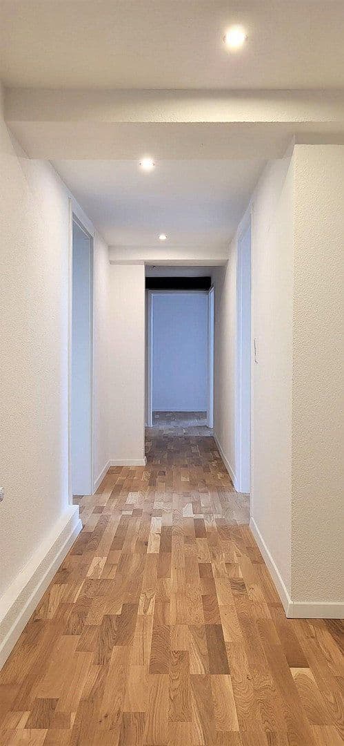 Pronájem bytu 4+1 89 m², Wilhelmstraße 75, Eislingen/Fils, Bádensko-Württembersko Pronájem bytu 4+1 89 m², Wilhelmstraße 75, Eislingen/Fils, Bádensko-Württembersko