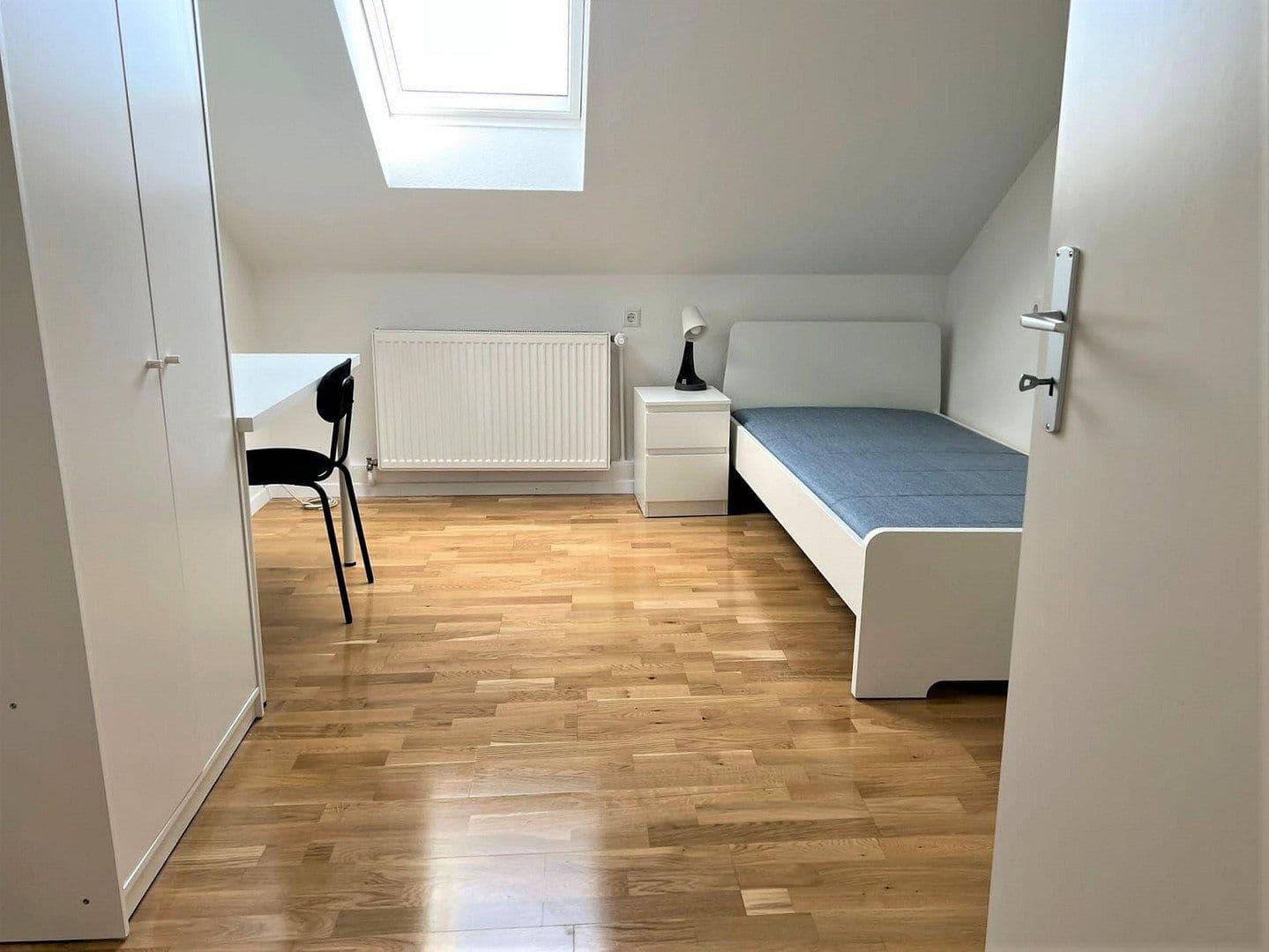Pronájem bytu 4+1 89 m², Wilhelmstraße 75, Eislingen/Fils, Bádensko-Württembersko Pronájem bytu 4+1 89 m², Wilhelmstraße 75, Eislingen/Fils, Bádensko-Württembersko