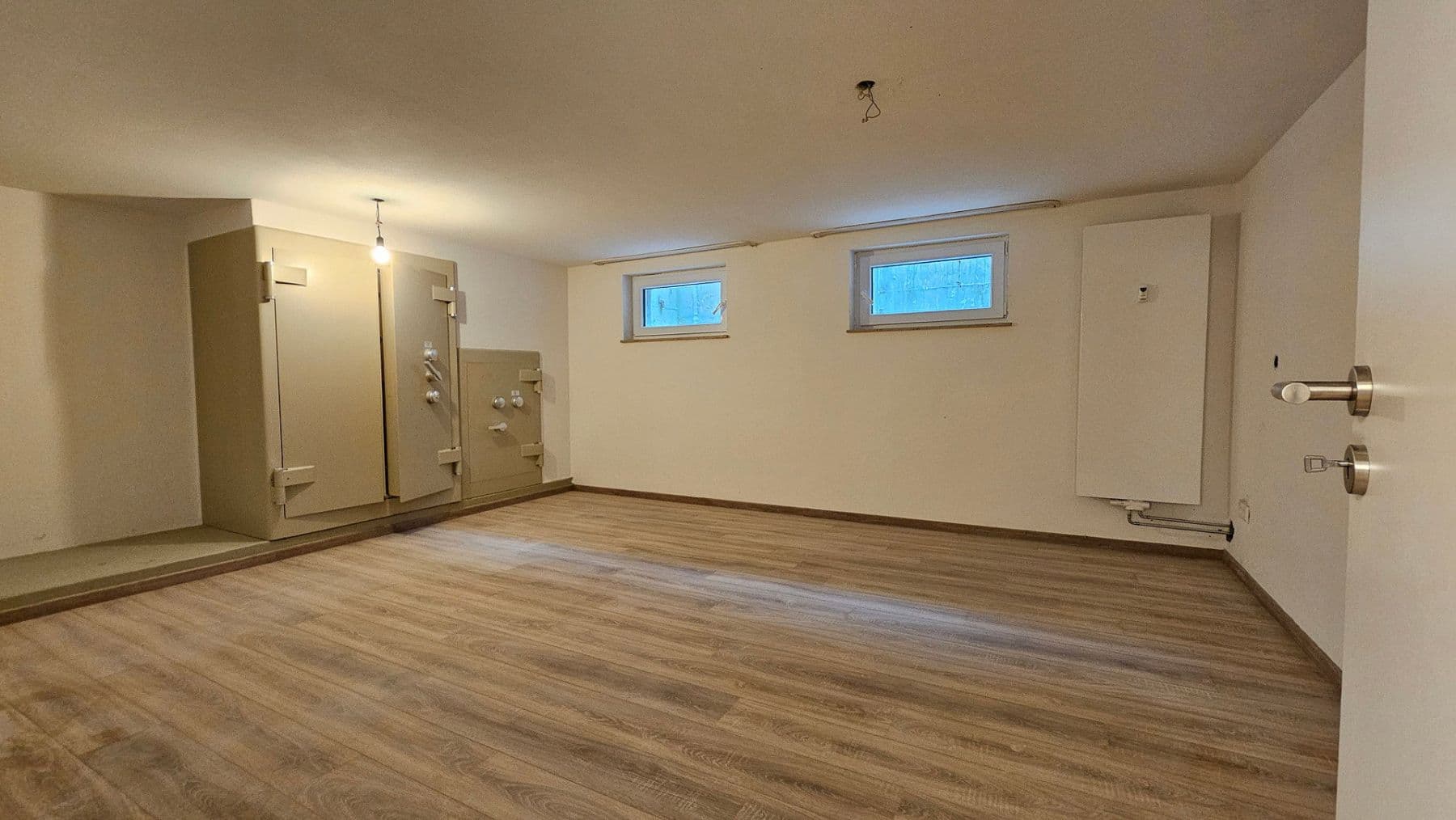 Pronájem bytu 5+1 160 m², Bahnhofstraße 18/3, Salem, Bádensko-Württembersko Pronájem bytu 5+1 160 m², Bahnhofstraße 18/3, Salem, Bádensko-Württembersko