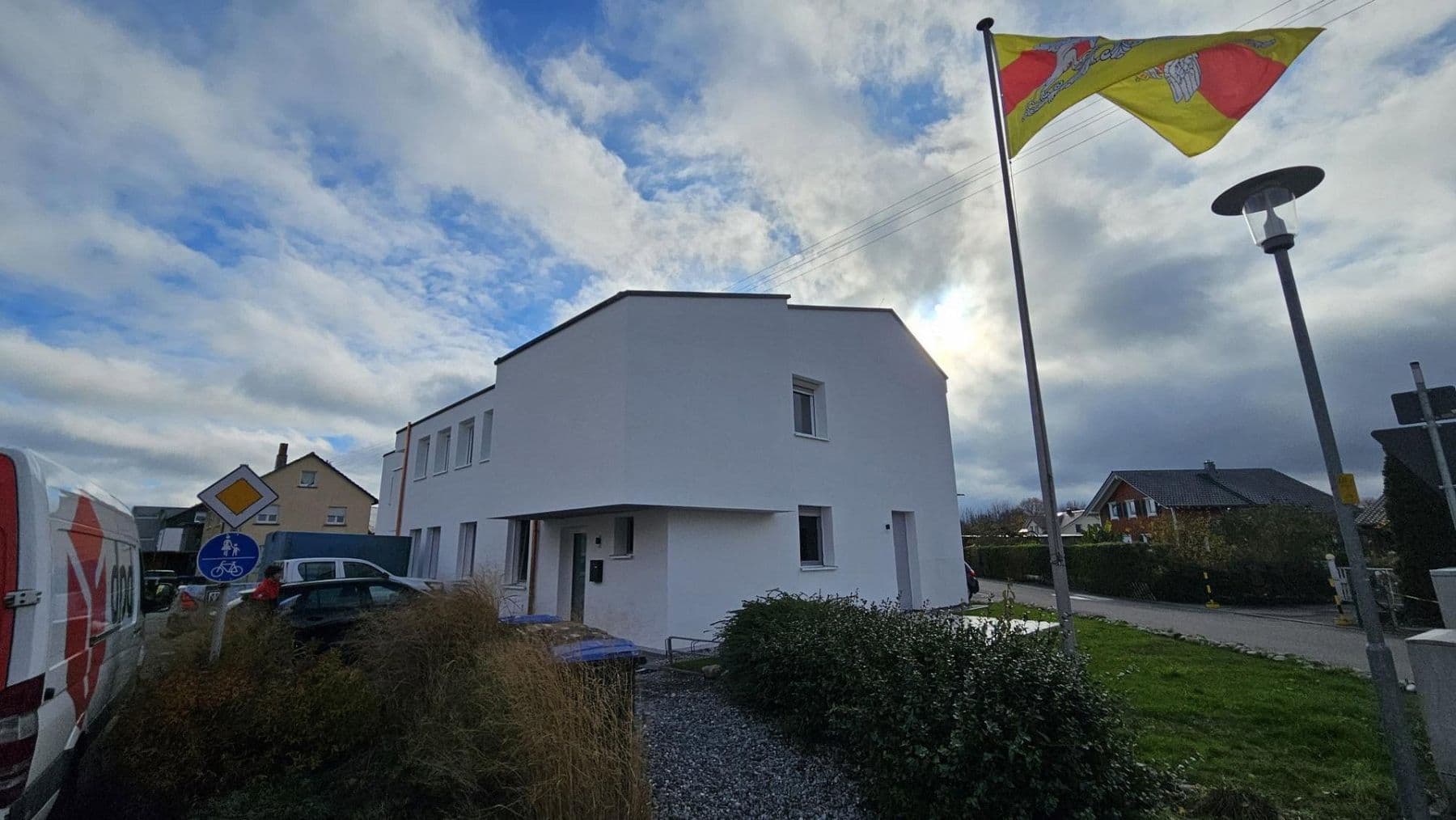 Pronájem bytu 5+1 160 m², Bahnhofstraße 18/3, Salem, Bádensko-Württembersko Pronájem bytu 5+1 160 m², Bahnhofstraße 18/3, Salem, Bádensko-Württembersko