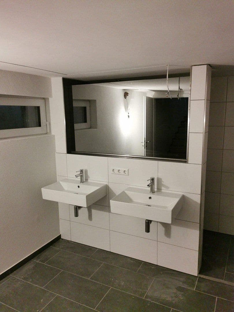 Pronájem bytu 5+1 160 m², Bahnhofstraße 18/3, Salem, Bádensko-Württembersko Pronájem bytu 5+1 160 m², Bahnhofstraße 18/3, Salem, Bádensko-Württembersko