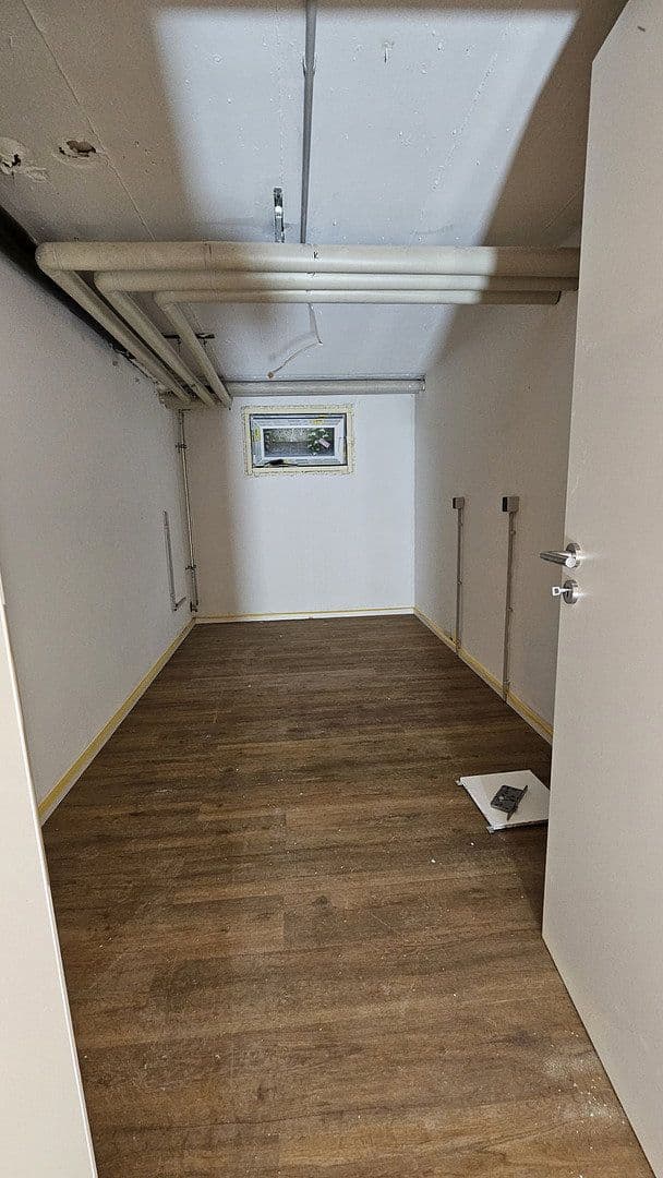 Pronájem bytu 5+1 160 m², Bahnhofstraße 18/3, Salem, Bádensko-Württembersko Pronájem bytu 5+1 160 m², Bahnhofstraße 18/3, Salem, Bádensko-Württembersko