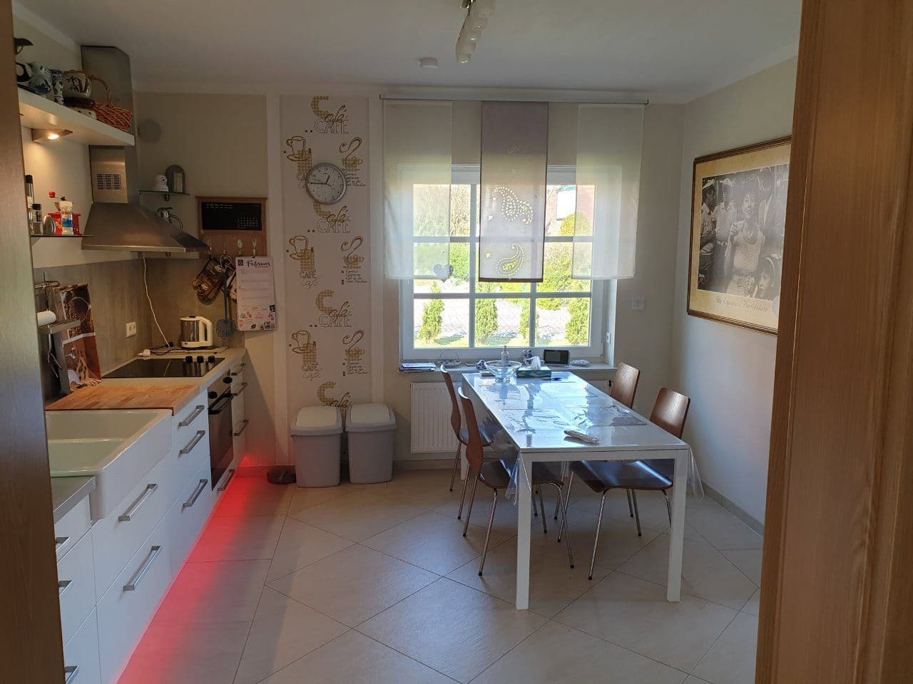 Prodej domu 103 m², pozemek 599 m², Dornum, Dolní Sasko Prodej domu 103 m², pozemek 599 m², Dornum, Dolní Sasko